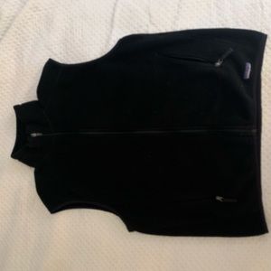 Black Men’s Patagonia Synchilla Vest sz L